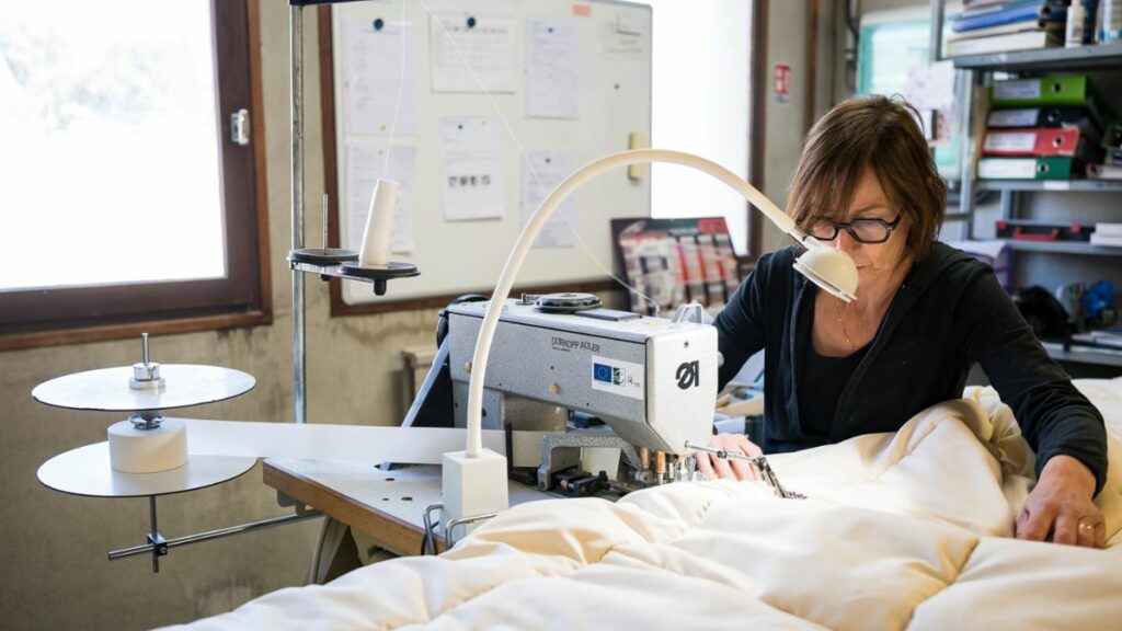 étape de fabrication de couette en laine